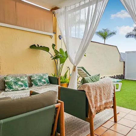 Sunny Garden 1 Br Arona Appartement