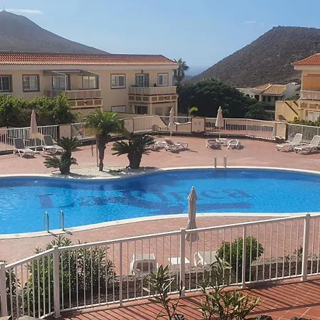 Sunny Garden 1 Bedroom Arona Apartmán *